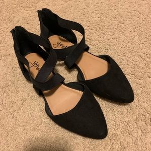 Criss Cross Elastic Flats
